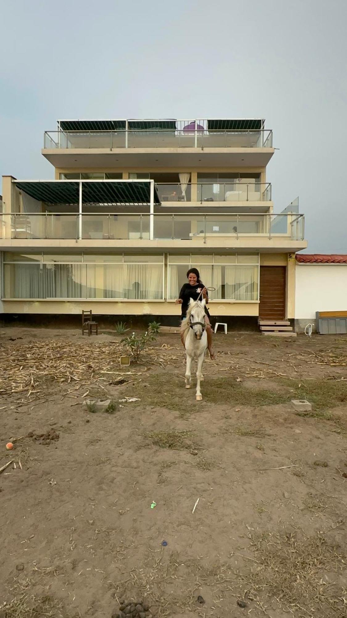 阿夏Yolo House Peru住宿加早餐旅馆 外观 照片