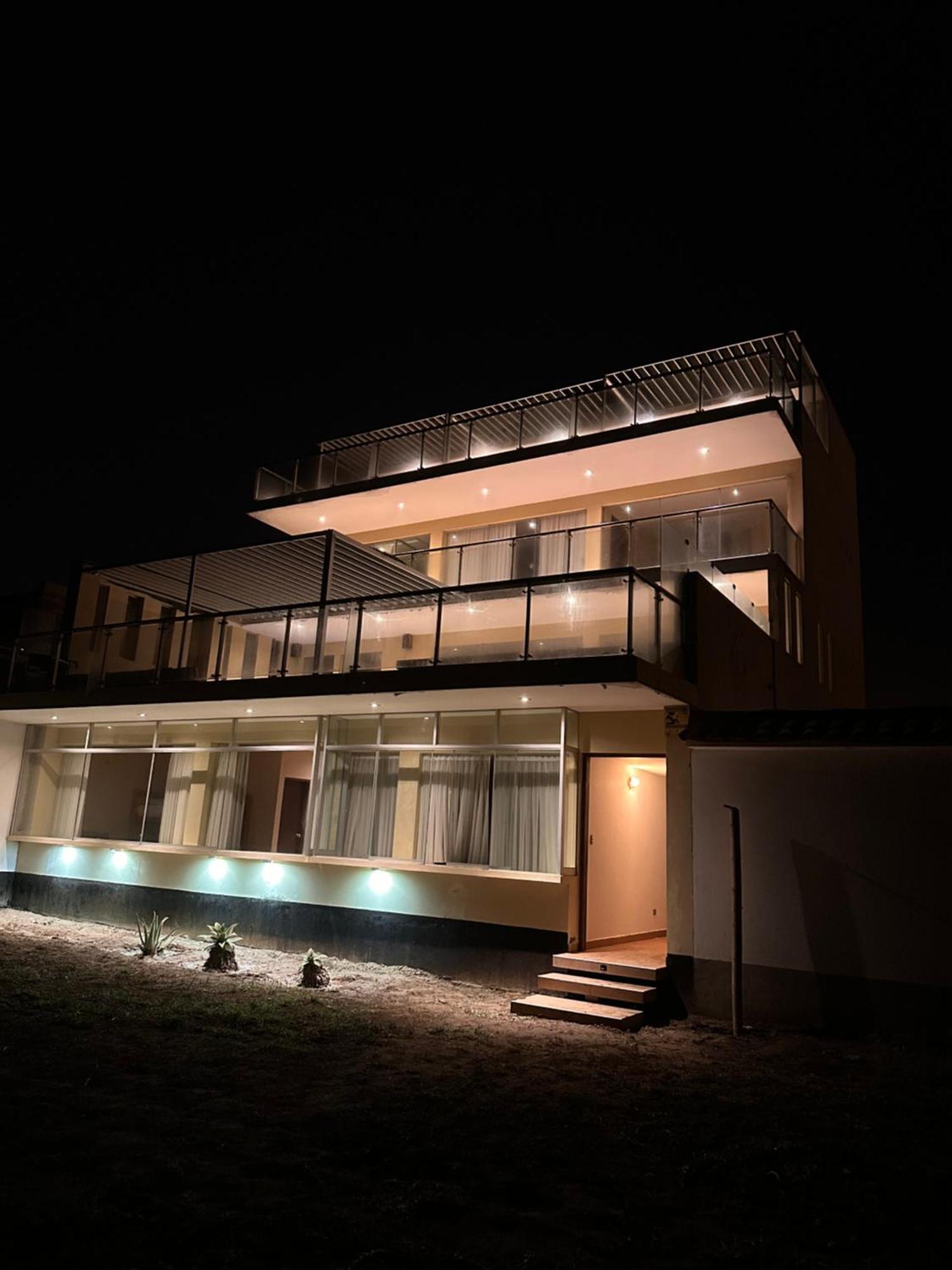 阿夏Yolo House Peru住宿加早餐旅馆 外观 照片
