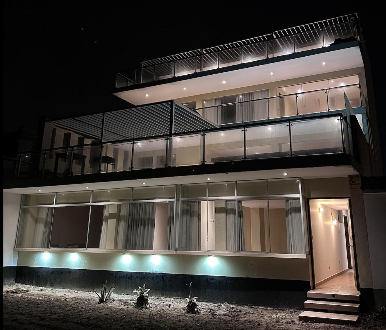 阿夏Yolo House Peru住宿加早餐旅馆 外观 照片